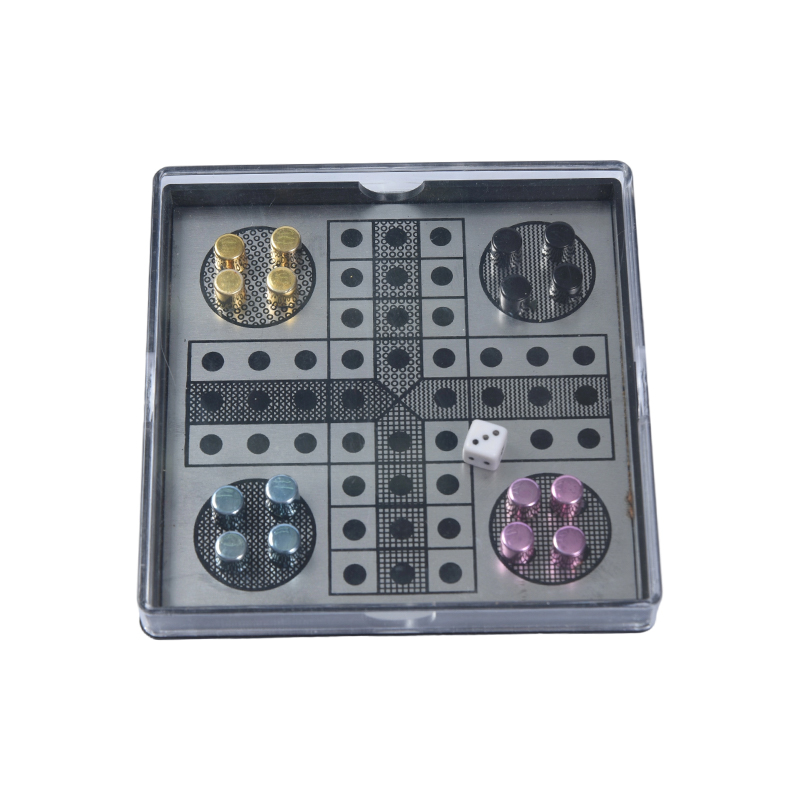 Магнитный металлический игровой набор Ludo в прозрачном акриловом футляре